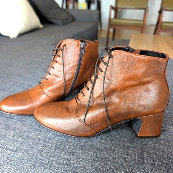 Italian leather oxford boots size 38 (8.5) - Picture 1 of 5